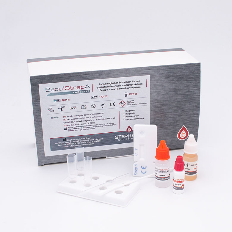 Verpackung des SECU Strep A Kassettentests mit Testkassette, Reagenzflaschen, Extraktionsröhrchen und Reagenzienhalter